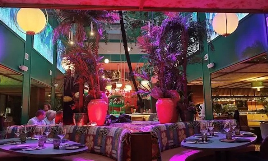 Image 15: Menú fusión a elegir entre clásico o prémium para 2 o 4 personas 