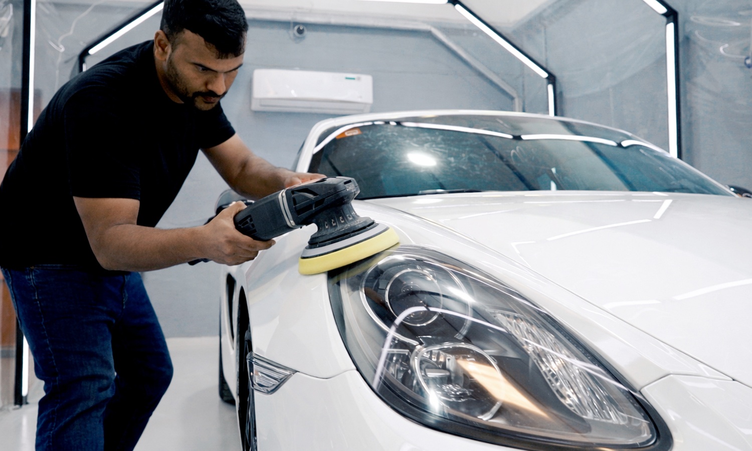 Express Car Polish for Showroom Shine or 2 Front Headlight Restoration