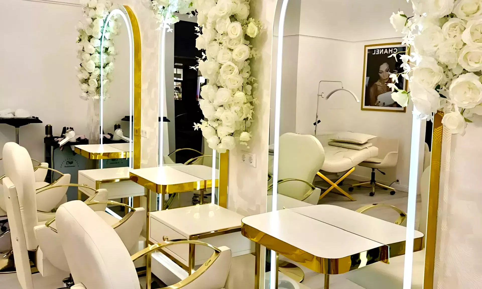 Haarverlängerung mit Bondings oder Tapes für 1 Person