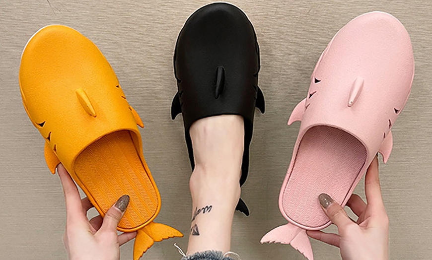 Image 2: Funny Shark Slippers