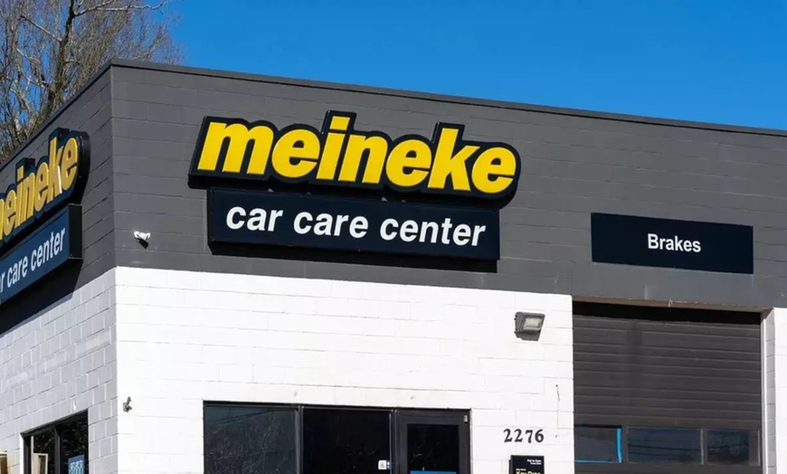 Image 2: Expert Coolant and Brake Fluid Services at Meineke Attleboro