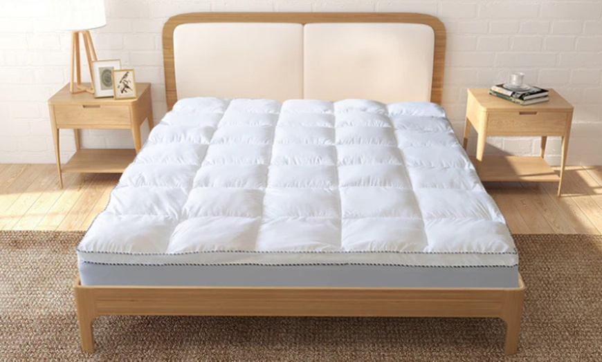 Image 6: Royal Comfort 1000GSM Bamboo Mattress Topper