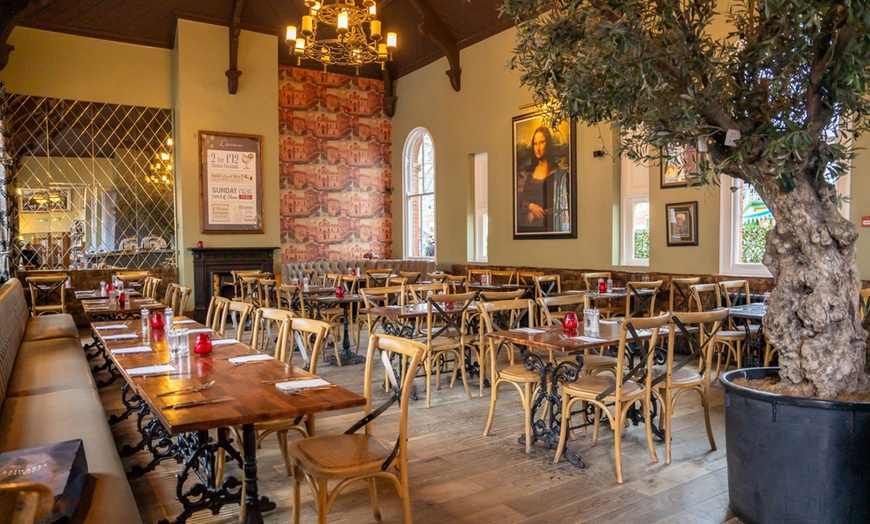 Image 2: Starter, Main & Half, One or Two Bottles of Wine for 1, 2, or 4 People