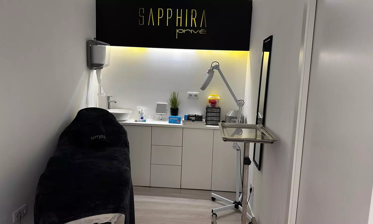 2 o 4 sesiones de lipoláser corporal efecto reductor en zona a elegir