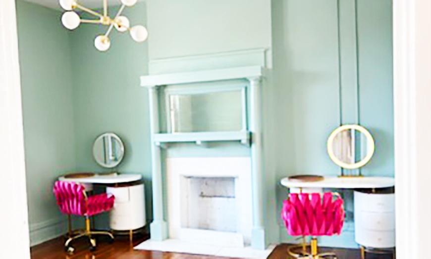 Image 6: Classic Hybrid or Volume Eyelash Extensions w/w/o Two Week Fills