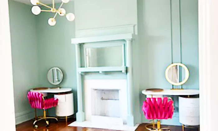 Classic Hybrid or Volume Eyelash Extensions w/w/o Two Week Fills