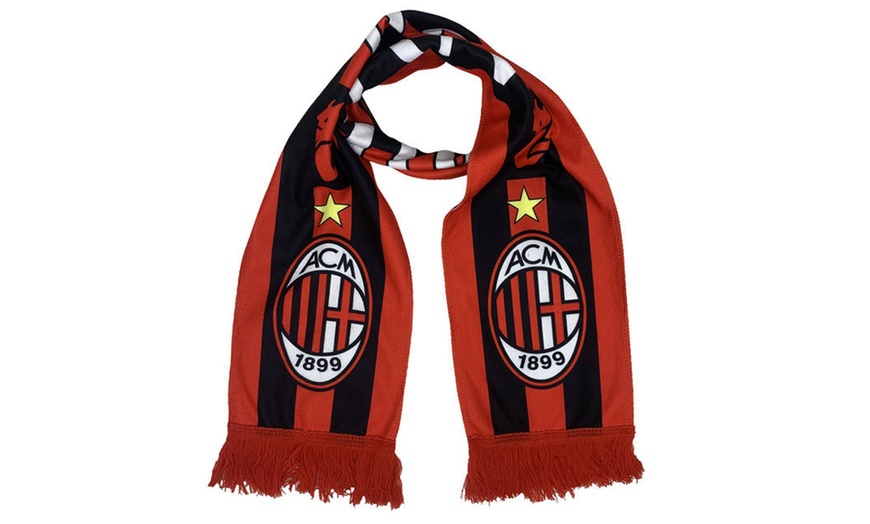 Image 2: Football Fan Club Warm Scarf