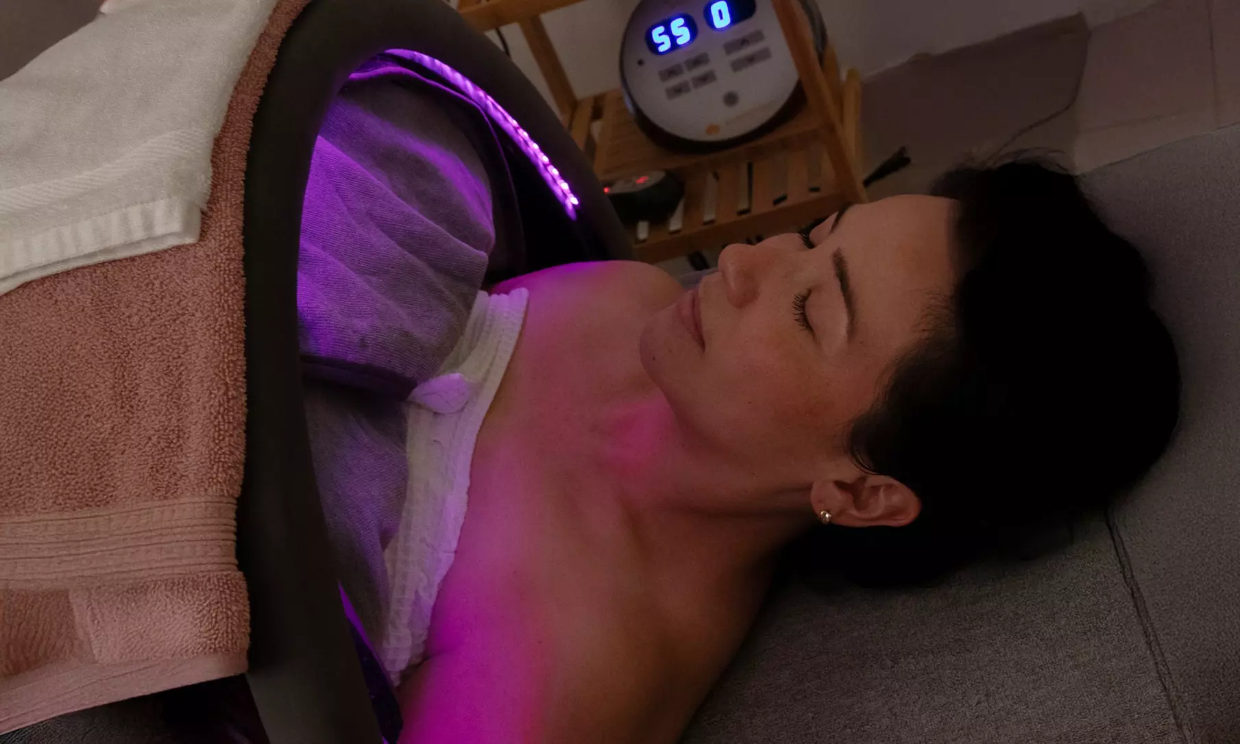 Infrared Sauna Bed Sessions for Detox & Deep Relaxation
