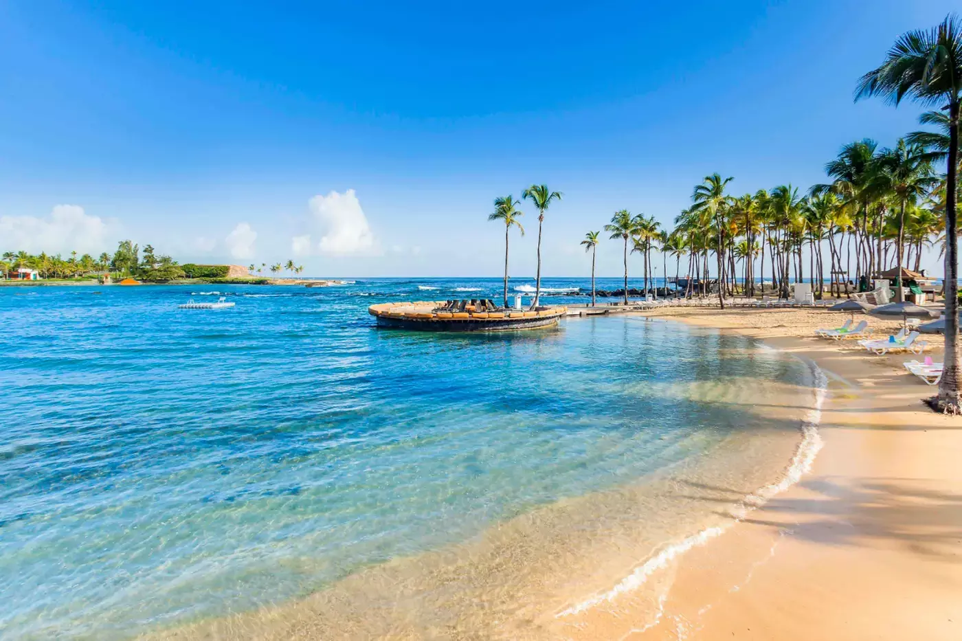 ✈ 4-Day Puerto Rico Vacation at Caribe Hilton w/ Air & F&B Credit