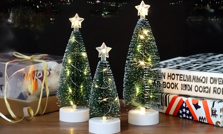 Image 2: Three-Pieces Tabletop Christmas Tree with Lights