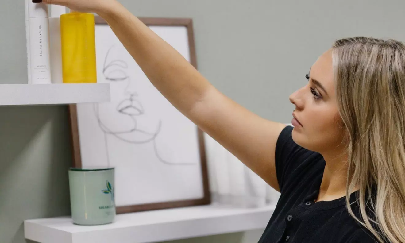 30 or 60-Min Facial with Brow Wax, 60-Min Facial with 30-Min Massage