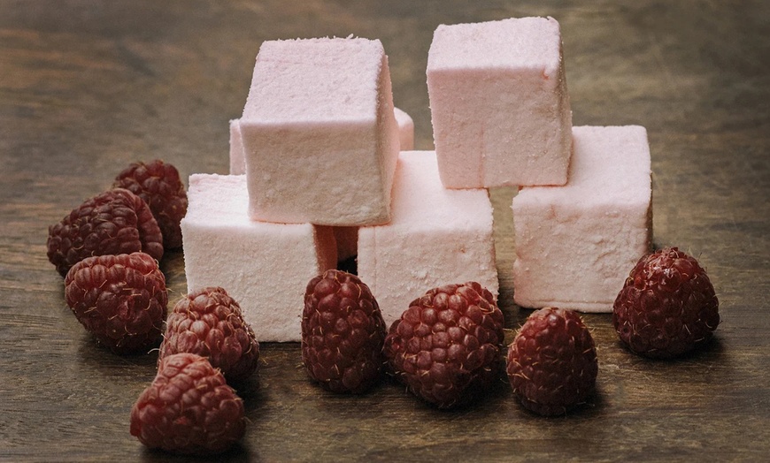 Image 6: Taller creativo de chocolate o caramelos artesanales de 2 horas