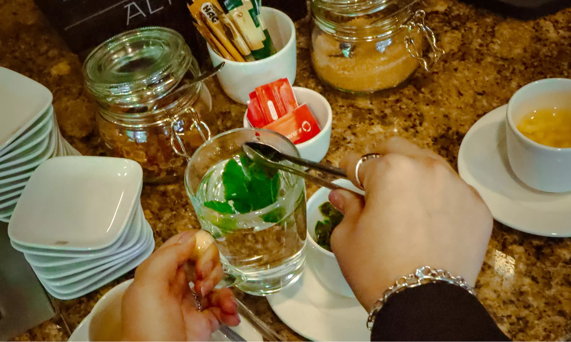 All-you-can-eat-Frühstücksbuffet für 1, 2 oder 4 Personen