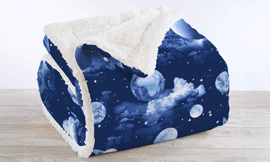 Image 19: Manta Sherpa suave y cálida