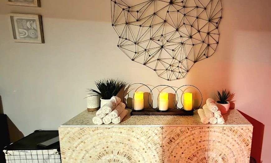 Image 3: Relax with 2.5-Hour / 3-Hour Spa Experience - Includes Massage & Facial at FitLife Massage & Spa (Get 45% Off)