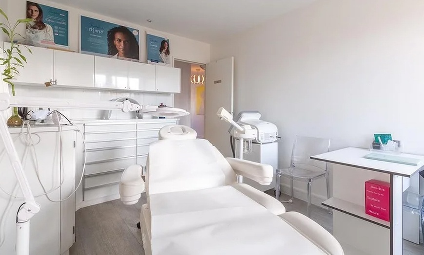 Image 1: Soin du visage peeling au choix avec Visages Centre Peeling
