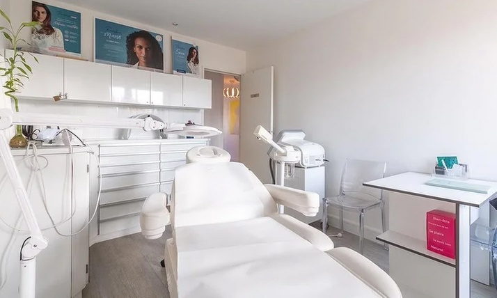 Soin du visage peeling au choix avec Visages Centre Peeling Dolorès