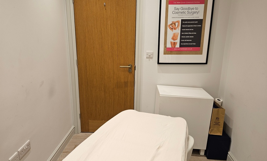 Image 10: Get Smooth w/ Six Sessions on Small, Medium, or Large Areas, and More