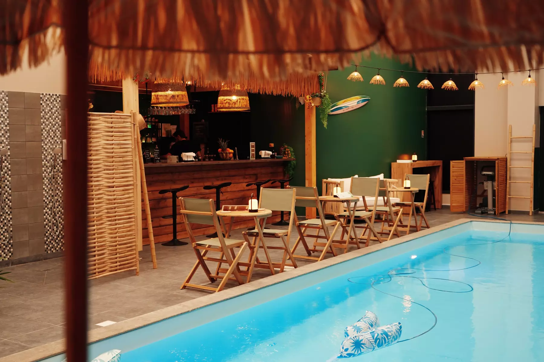 Accès illimité spa & piscine à Eysines avec option gourmande