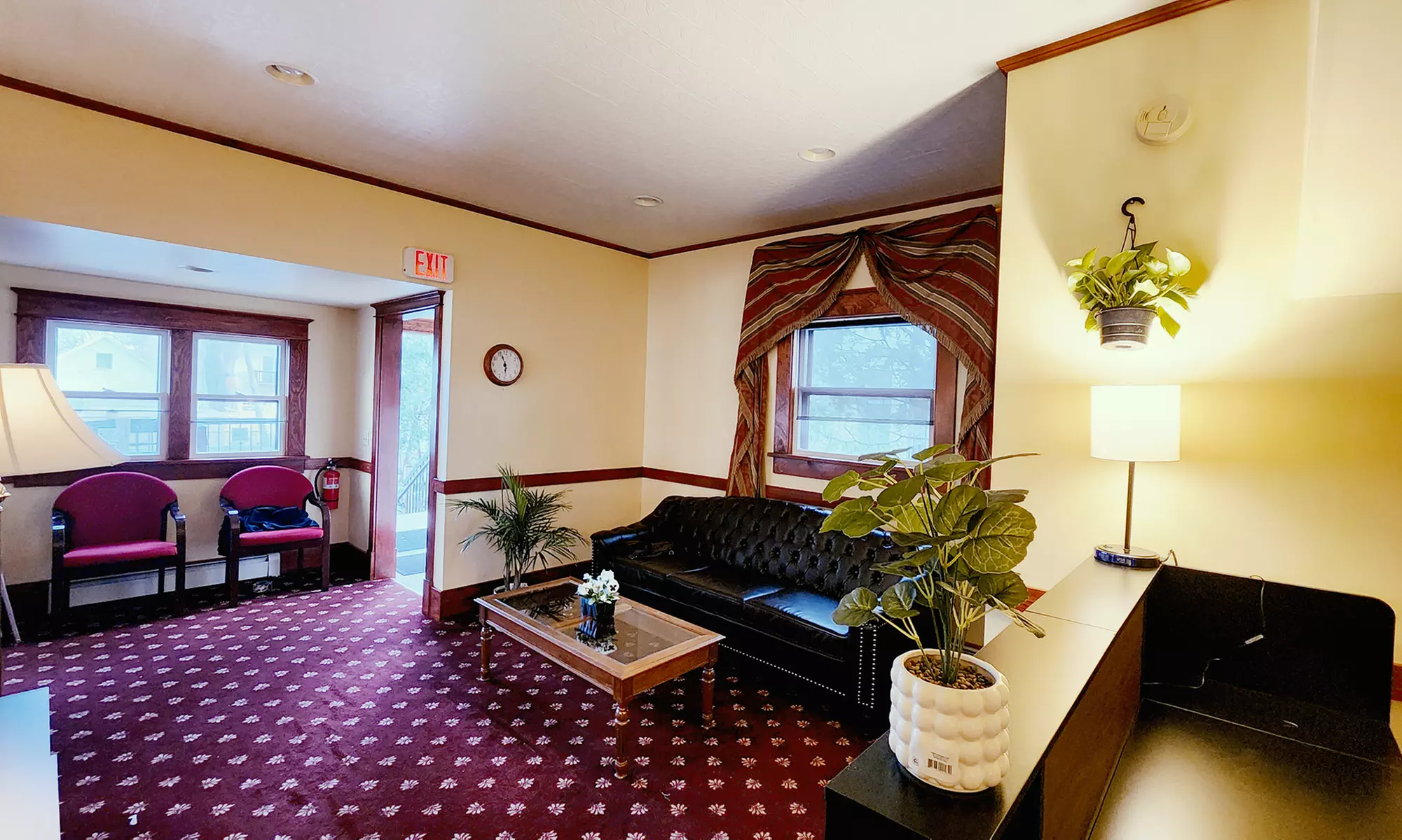 Couples 60 or 90-Minute Swedish, Hot Stone, or Deep-Tisse Massage