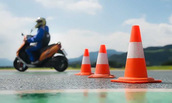 Formation BSR ou permis AM quadricycle avec l'Auto Ecole Richard