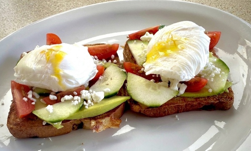 Image 6: Breakfast, Lunch & Weekend Family Meal Deals