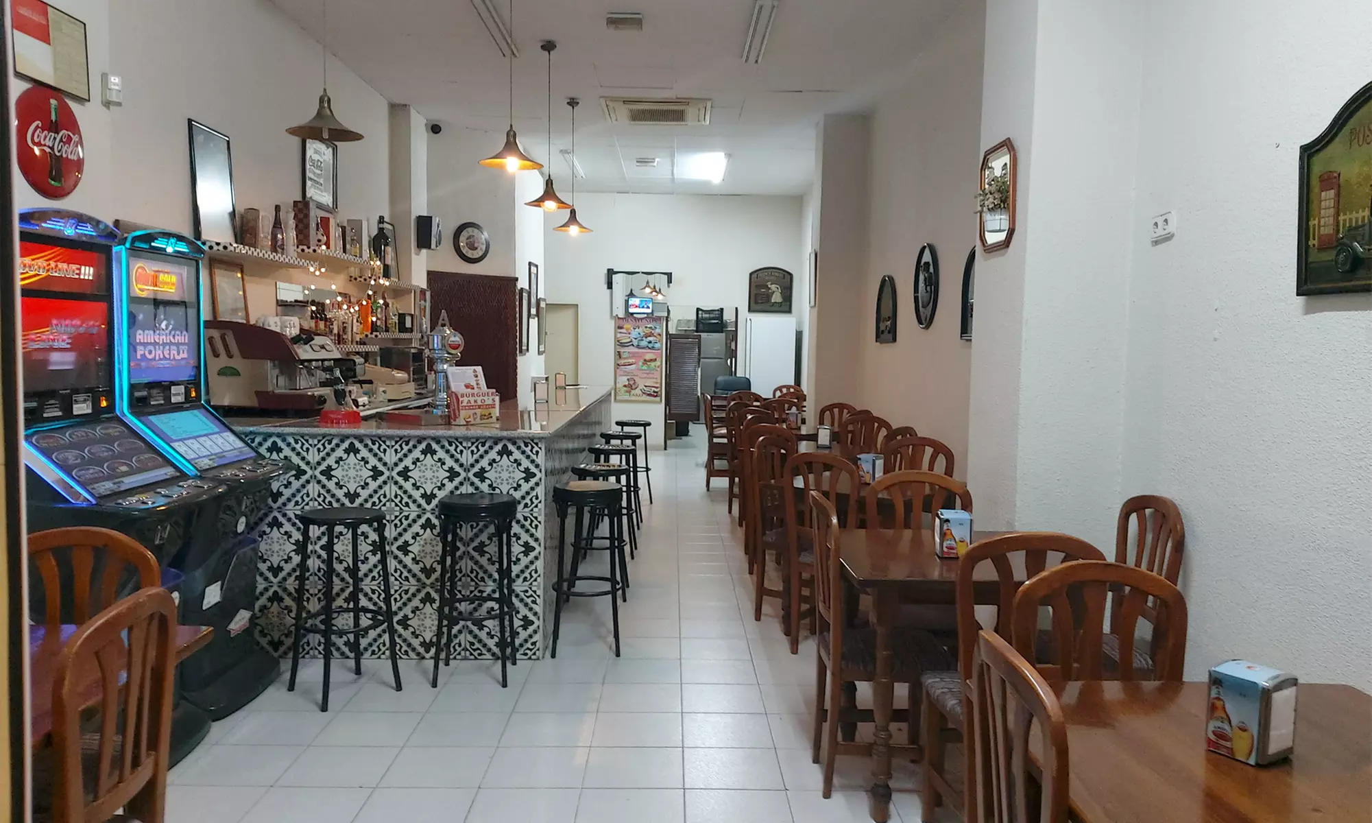 Menús de hamburguesa casera con bebida para 2 o 4 personas