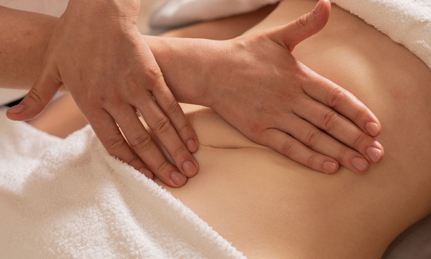 Image 4: 30 - 90 Min. Teil- oder Ganzkörper-Massage oder Kayamas Klang-Massage