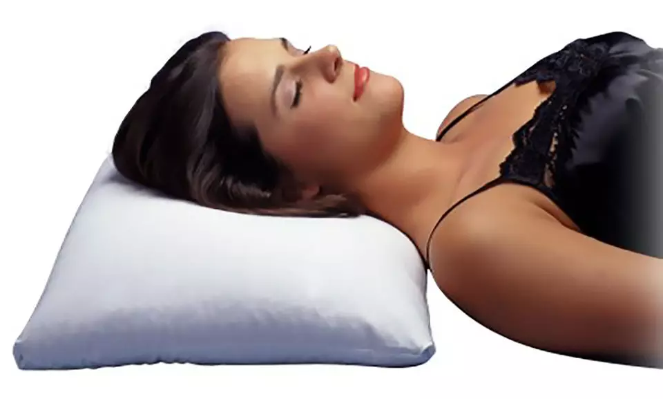 Makura Buckwheat Hull Rejuvenating Pillow (1- or 2-Pack) - Primary Image