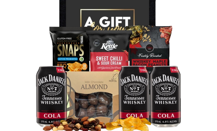 Image 10: Gift Hampers with Spirited Picks, Gourmet Treats & Pampering Goodies 