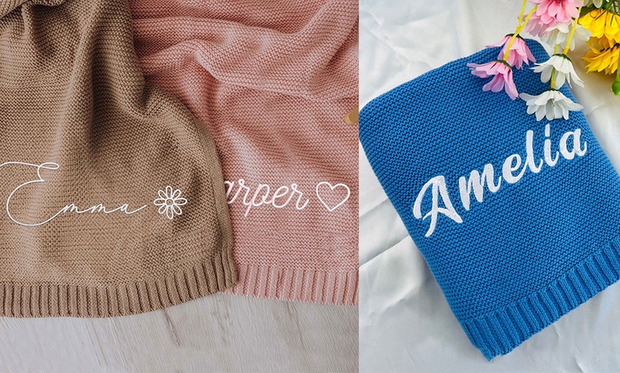 Image 6: Personalized Embroidery Nap Blankets