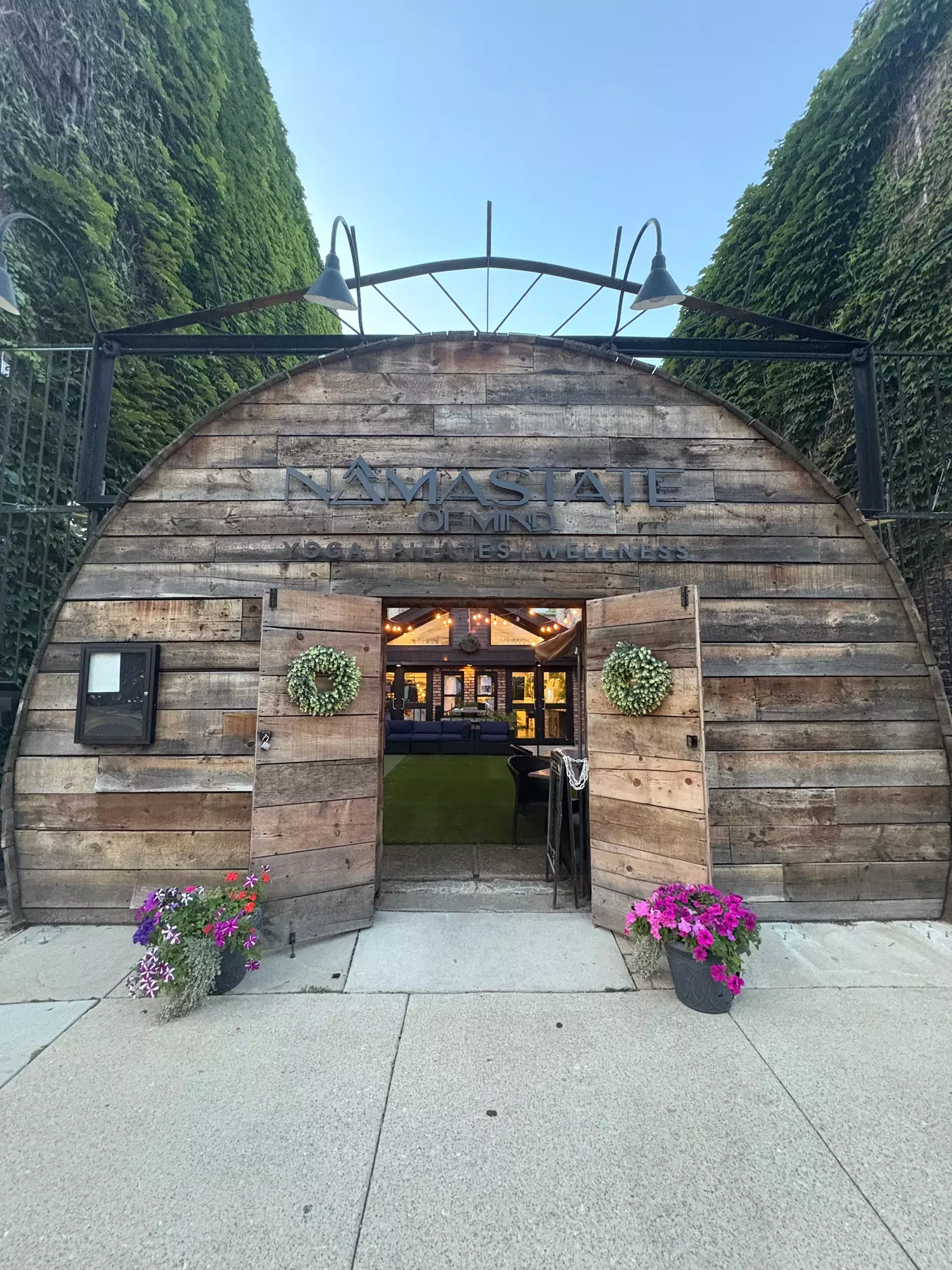 Pilates, Yoga, & Wellness Movement Classes in Chicago, Illinois