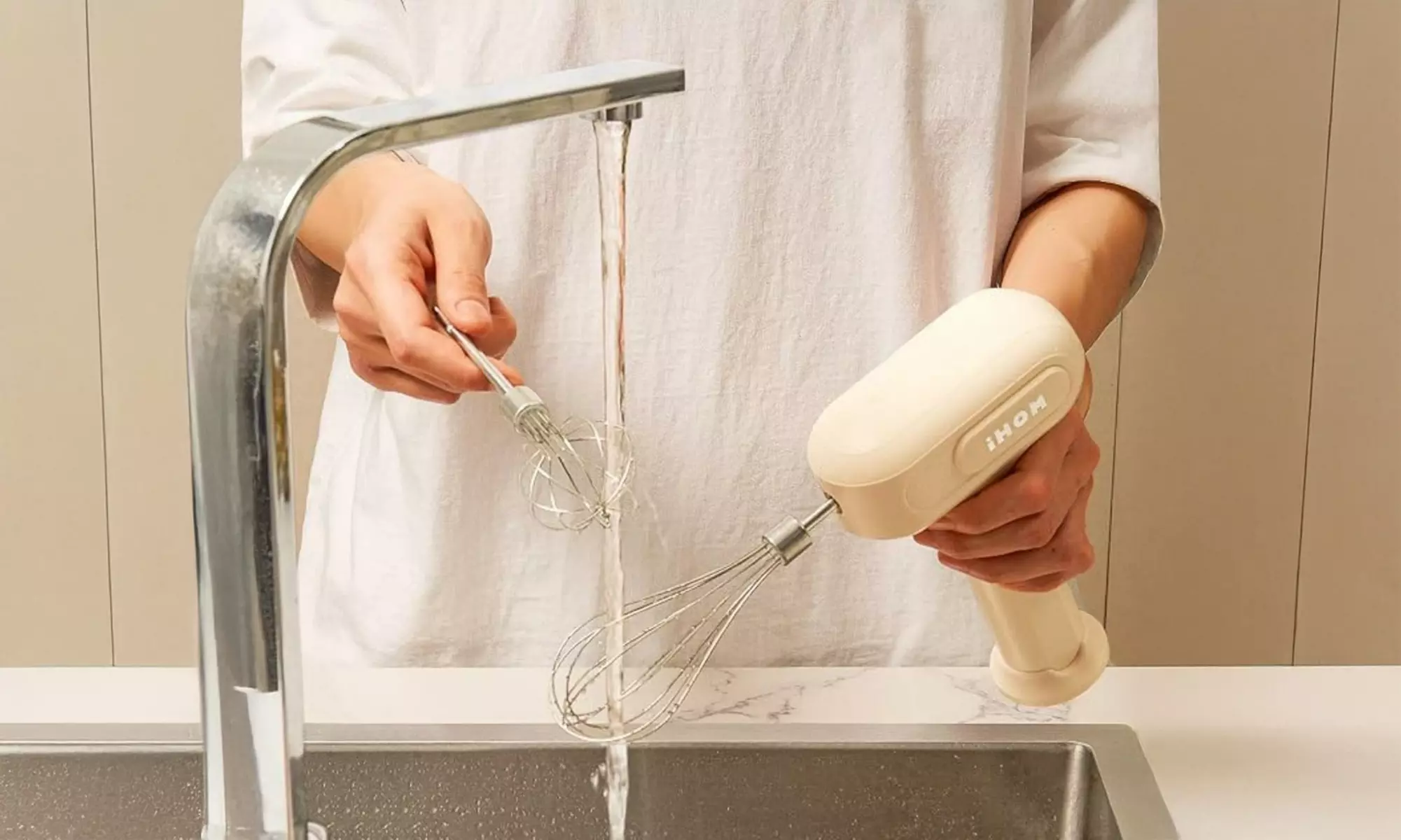 RACK TO DOOR 3-in-1 Hand Mixer Electric 3-Speed with Garlic Chopper