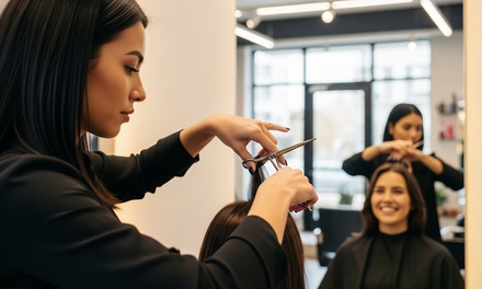 Waschen, Schneiden, Föhnen für 1 Dame - Orkide - Hair & Beauty