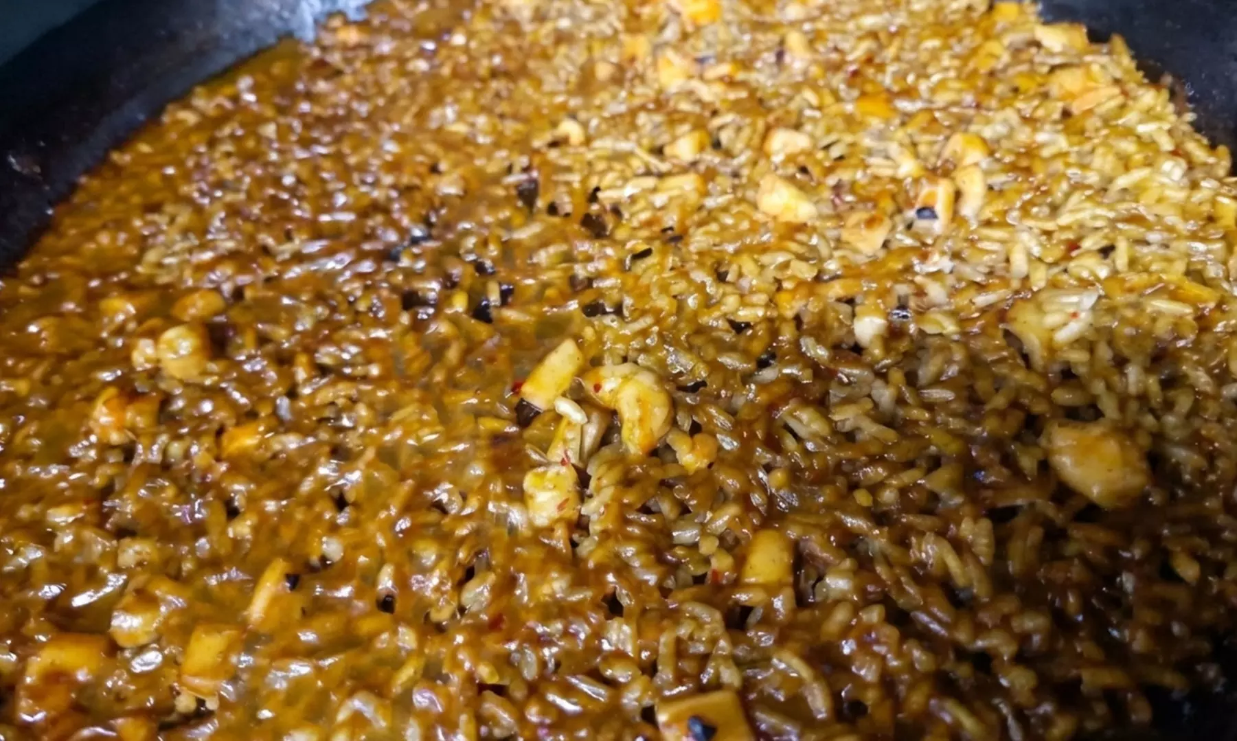 Menú Arroz para 2 o 4 personas con entrantes, arroz, postre y bebida