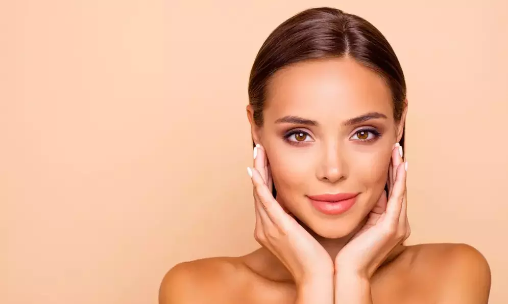 Get 75-Min Deluxe Relaxing (also for Couples) or Combo Massage & More