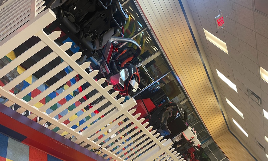 Image 3: Enjoy 2 Hour Open Play Pass with Indoor Inflatable Fun or VR Rides!