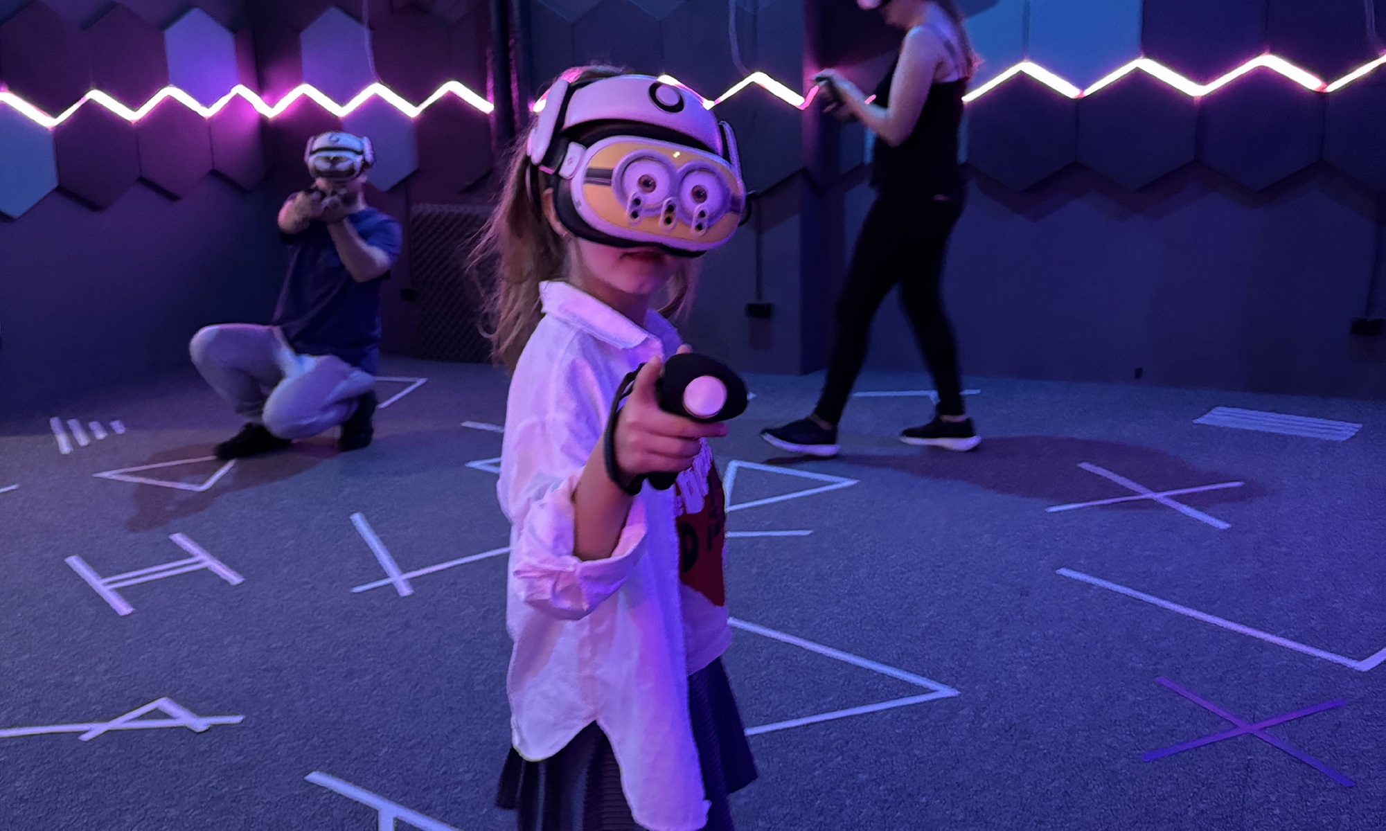 Zanurz się w wirtualnym świecie – 2 godziny emocji w NeoVR