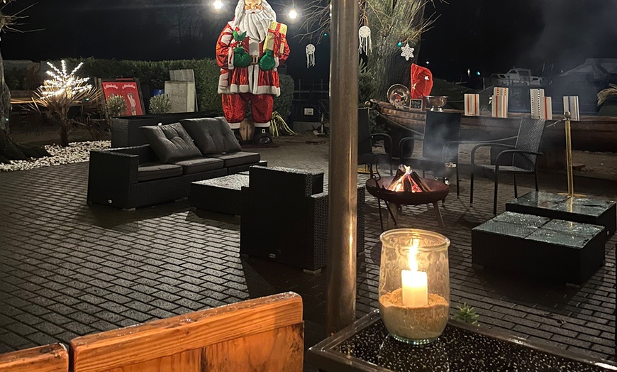 Image 18: Exklusives Fonduedinner mit Feuerzangenbowle und optionalem Käsefondue