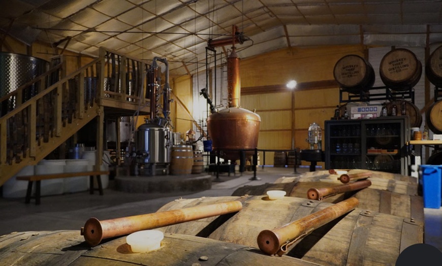 Image 9: Delve into Bourbon Bites' Kentucky Distillery Tour for One