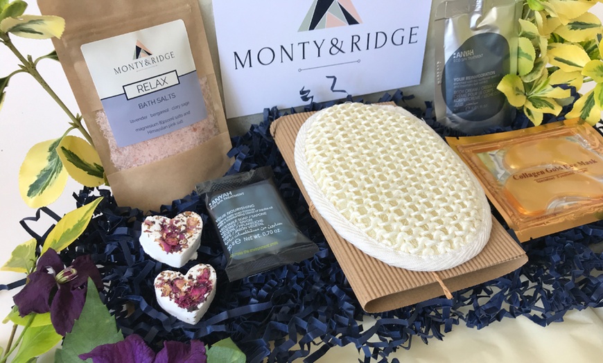 Image 8: Save 50% on Luxury Letterbox Gift Baskets from Monty & Ridge