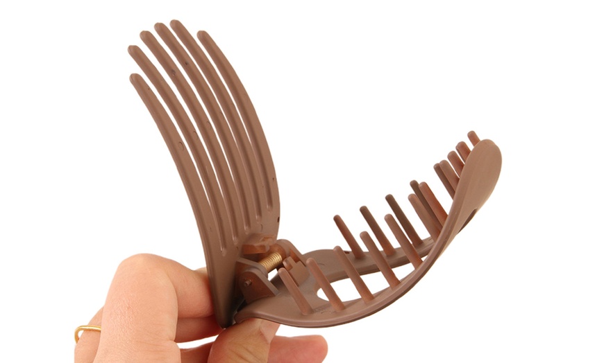 Image 6: Four Piece Flat Claw Clips
