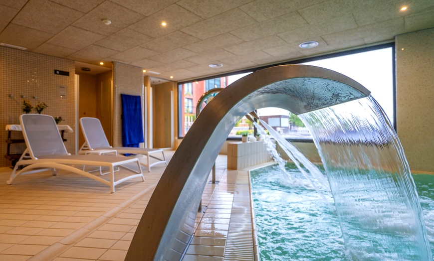 Image 19: Bienestar de lujo: spa para 2 con opción a masaje y menú en resort 4*