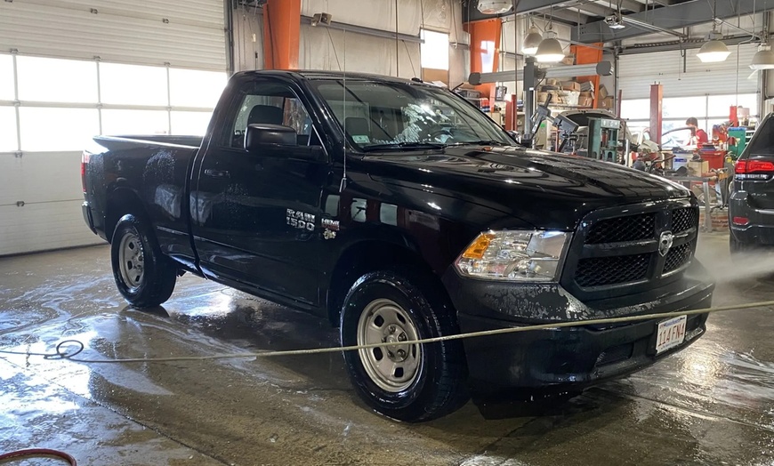 Image 6: Ultimate Car Detailing With Crystal Clear and Aqua Shine Deluxe Detail 