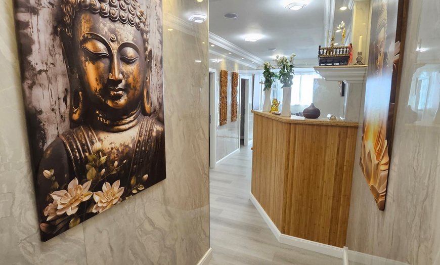 Image 10: 60 Min. oder 90 Min. Thai-Massage für 1 Person