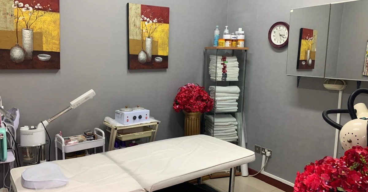 Classic Mani-pedi W Optional Foot Spa Or Poly Gel Or Gelish Mani-pedi Classic Mani-pedi W Optional Foot Spa Or Poly Gel Or Gelish Mani-pedi