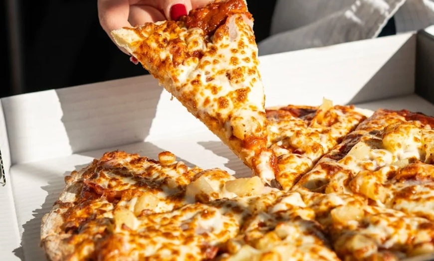 Image 4: Credit to Spend on Food and Drinks or Large Signature/Classic Pizza