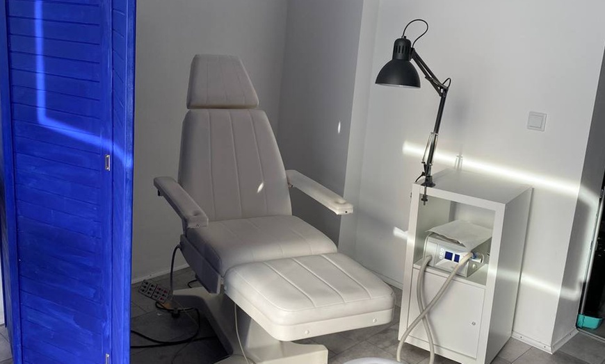 Image 7: Bis zu 44% Rabatt auf den Maniküre-Pediküre bei Beauty bar Dream