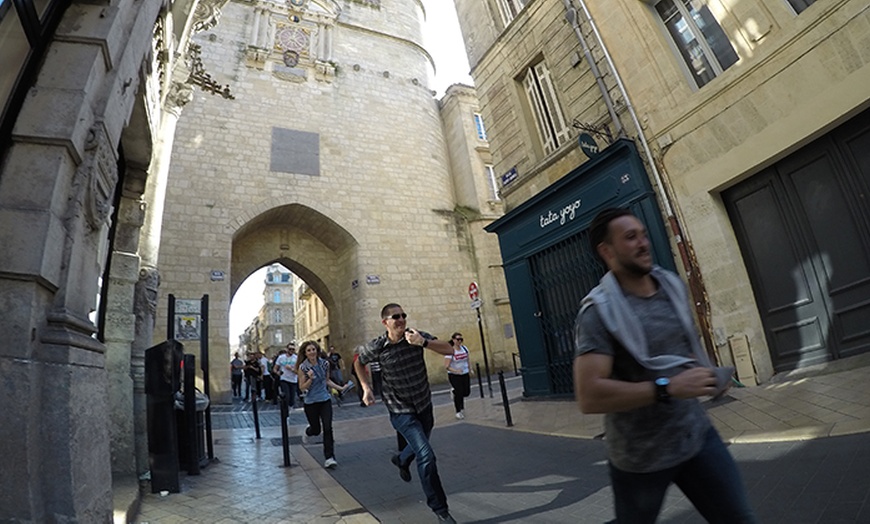 Image 3: Escape game urbain : défis en plein air dans toute la France