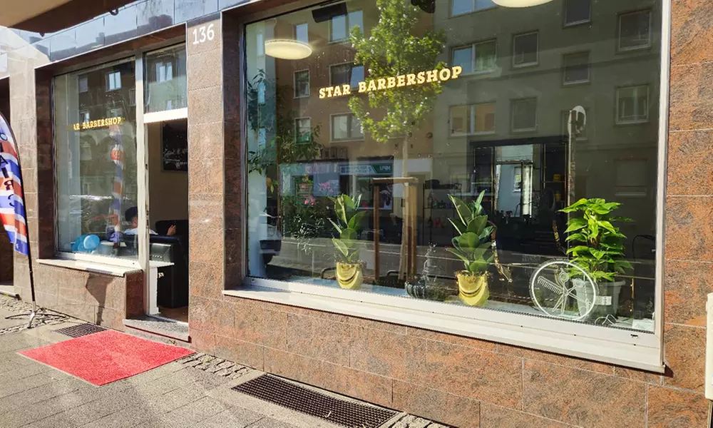 Herren-Haarschnitt inkl. Waschen & Föhnen opt. inkl. Extras